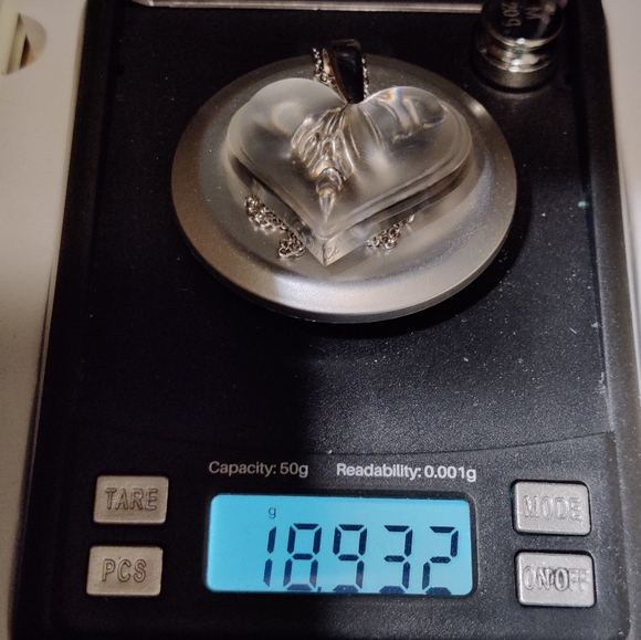 Stunning Clear Crystal Lalique Heart Necklace - Picture 13 of 16